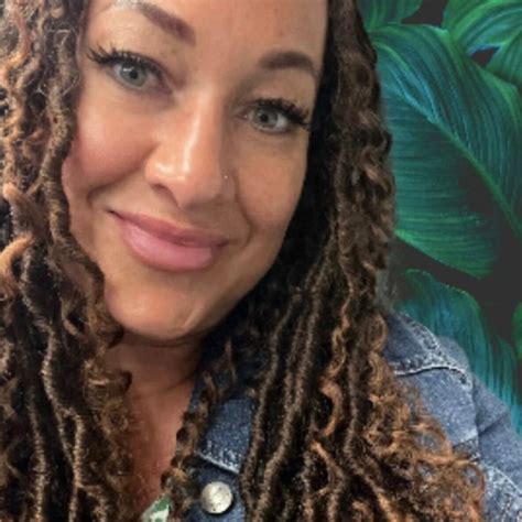 Rachel Dolezal Speaks Out After Losing Job Over。